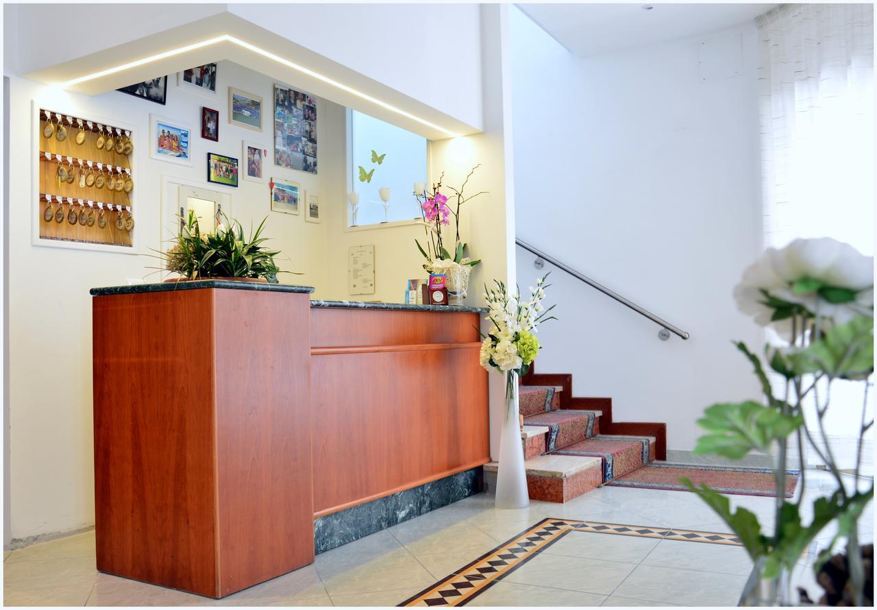 Hotel Luana Rimini Eksteriør bilde